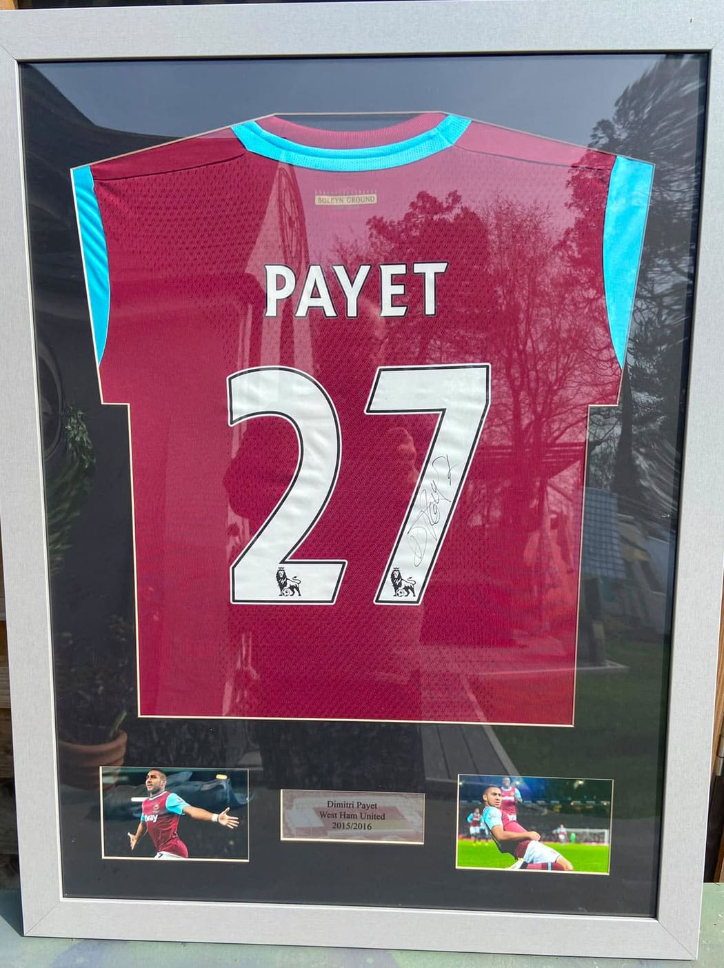 Framed Dimitri Payet Signed West Ham United Shirt